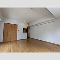 マーサ・プレアマールK 3階ワンルームのリビング/ダイニング