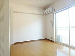 リベール多摩 308 3階1Kのリビング/ダイニング