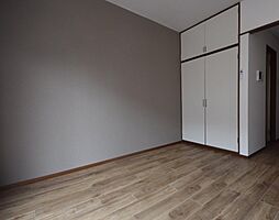 レークハウス 2階ワンルームのリビング/ダイニング