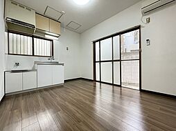 居間