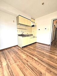 アムールチュラ 3階2DKのリビング/ダイニング