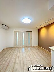 フジパレス市駅東イースト 303 3階1LDKのリビング/ダイニング