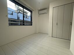 コルビジェIV 1階ワンルームのリビング/ダイニング