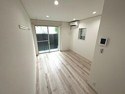 ハーミットクラブハウス横浜岸谷 1階ワンルームのリビング/ダイニング