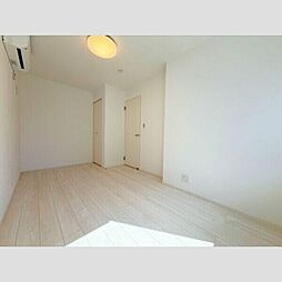 ブルーローズ 3階1Kのリビング/ダイニング