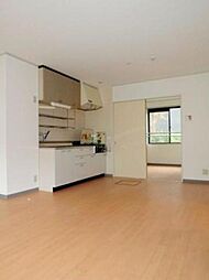 ファミール日之出 A棟 1階2LDKのリビング/ダイニング