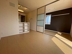 コリーヌオッツ 3階1LDKのリビング/ダイニング