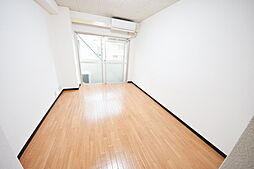 京王相模原線 京王多摩センター駅 徒歩5分の賃貸マンション 1階ワンルームのリビング/ダイニング