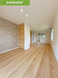 ラベニューコスモ 2階1LDKのリビング/ダイニング