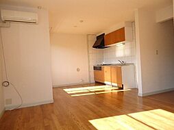 プレサスコート 202 2階1LDKのリビング/ダイニング