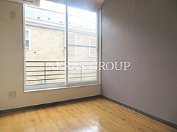 アップルハウス等々力 2階ワンルームのリビング/ダイニング