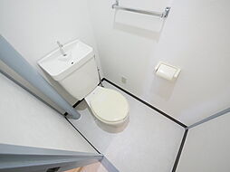 [トイレ] ★清潔感のあるトイレです★