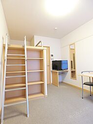 レオパレス遊眠舎 4階1Kのリビング/ダイニング