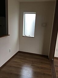 クレストアヴェニュー 2階2LDKのリビング/ダイニング