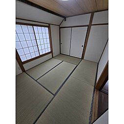 和ケ原2丁目貸家 1階3LDKのリビング/ダイニング