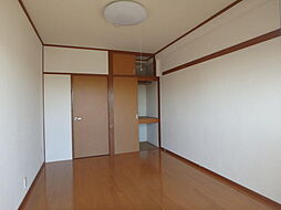 プレイリーハイムII 3階1Kのリビング/ダイニング