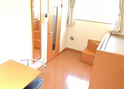 レオパレスHOPE 1階1Kのリビング/ダイニング