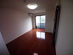 京王線 長沼駅 徒歩4分の賃貸アパート 2階1Kのリビング/ダイニング