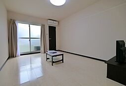 レオネクストシャイン 1階1Kのリビング/ダイニング