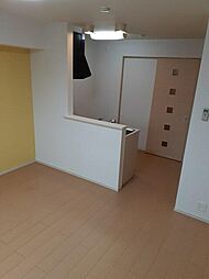 ゼファーコート 2階1LDKのリビング/ダイニング