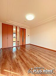 アムール・ミナト 201 2階1Kのリビング/ダイニング