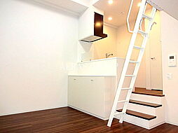 フェニックス飯田橋 102 1階1LDKのリビング/ダイニング