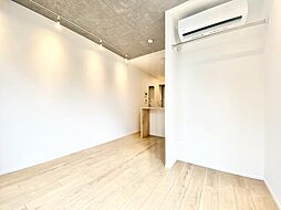 ｔｒｉａｓ547 1階1DKのリビング/ダイニング