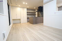 ソフィア南流山 301 3階2LDKのリビング/ダイニング