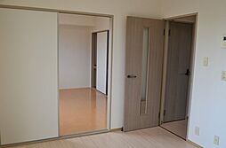 ヴィルヌーブ 2階2DKのリビング/ダイニング