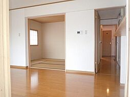 居間