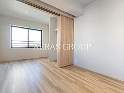 ウェルスクエアイズム千川2 2階1DKのリビング/ダイニング