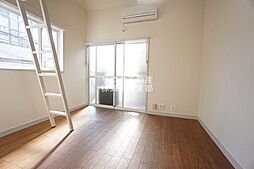 シャトー代田橋 201 2階ワンルームのリビング/ダイニング