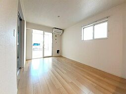 サニー桜ケ丘 1階1LDKのリビング/ダイニング