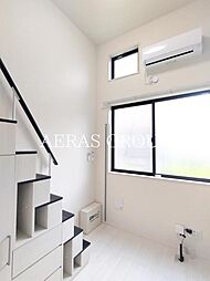 Eminence I 2階ワンルームのリビング/ダイニング