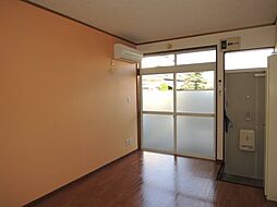 居間
