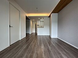 京王相模原線 稲城駅 徒歩4分の賃貸マンション 2階2LDKのリビング/ダイニング