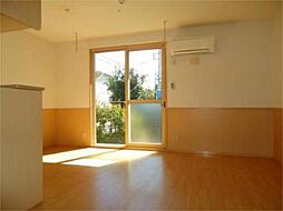 シャトレーマグノリアI 101 1階1LDKのリビング/ダイニング