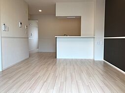 ボワ　ヴェールIII 102 1階1LDKのリビング/ダイニング