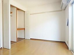 リベール多摩 208 2階1Kのリビング/ダイニング