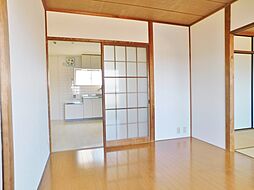 居間