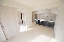 京王相模原線 京王永山駅 徒歩16分の賃貸マンション 6階2LDKのリビング/ダイニング