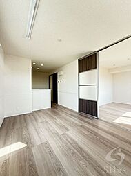 GRAMM六地蔵A棟 1階1LDKのリビング/ダイニング