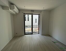 リトルキャビン 2階1Kのリビング/ダイニング