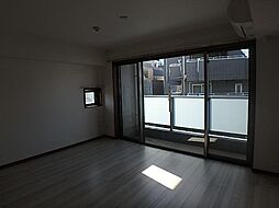 Fullauze 4階1LDKのリビング/ダイニング