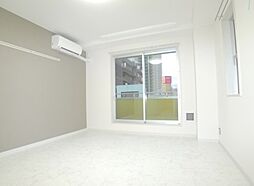 FYSIIIビル 4階1Kのリビング/ダイニング