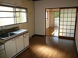 居間