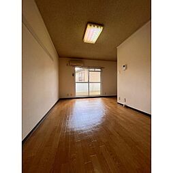 エルカーサ緑 2階ワンルームのリビング/ダイニング