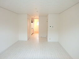 ディアコート 205 2階1Kのリビング/ダイニング