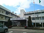 新潟市西蒲区役所 564m