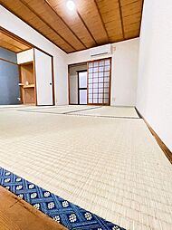 居間
